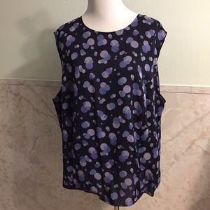 Amanda Smith Polka Dot Button Back Blouse 22W but fits like an 18.